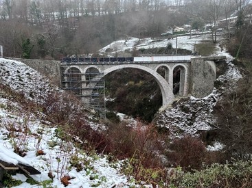 Pont sur l'Ourse Commune d'Esbareich