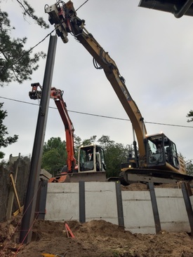 Réalisation d'une paroi berlinoise pour le soutènement de talus et fondations du futur car port à Hossegor